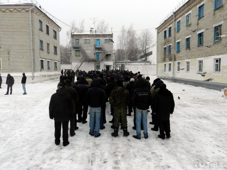 Віталь Рымашэўскі: Назад у СССР. “Дармаедаў” адправяць у ЛПП